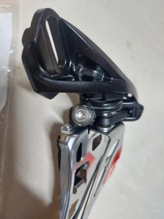 Desviador Delantero Shimano Deore M6020