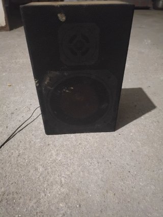 Altavoz negro
