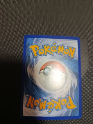 Carta Pokémon Reshiram & Charizard GX TAG TEAM