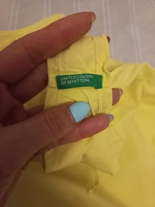 Vestido infantil amarelo sem manga