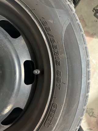 Pack 4 Ruedas Eurorepar 185/65 R15 + Llantas