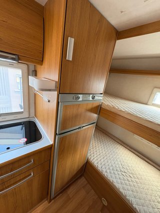 Autocaravana 38.000km reestreno ford rimor