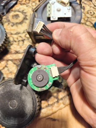 Rueda Cecotec Conga 1090 Izquierda + Derecha