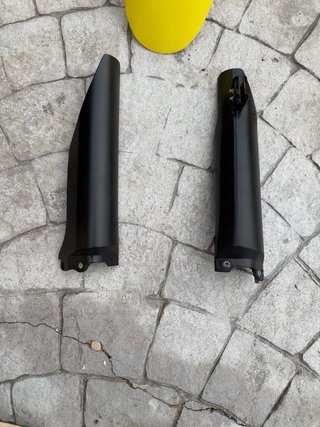 Plásticos Suzuki RMZ Amarillos