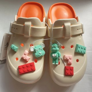 Zuecos Beige y Naranja Talla 37