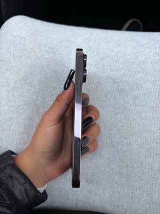 iPhone 14 Pro Max Morado