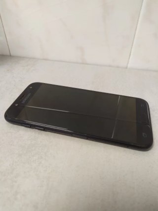 Samsung Galaxy J5 - 60€