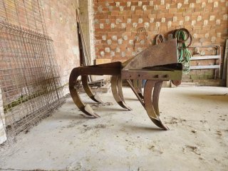 Arado para tractor