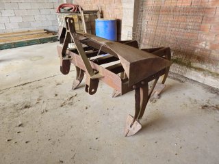 Arado para tractor