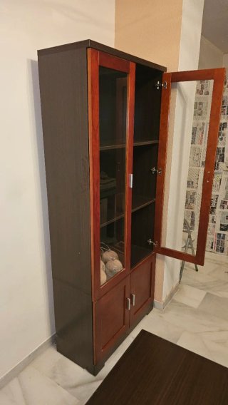 Mueble de salón madera oscura y cerezo