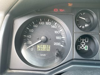 Mitsubishi Montero 2004