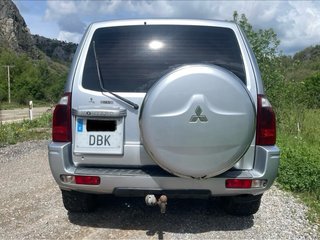 Mitsubishi Montero 2004