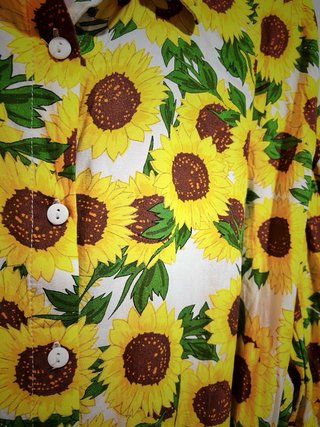 Vestido camisero oversize girasoles