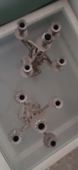 2 Candelabros Metálicos Dorados antiguos