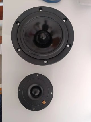 Altavoces KEF Concerto Two Negros
