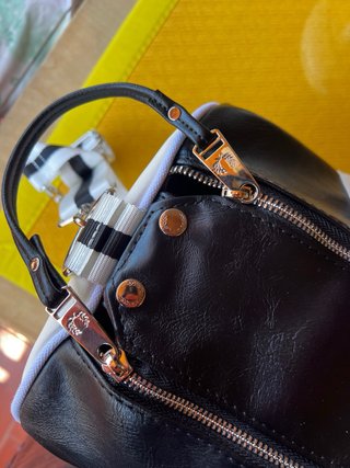 Bolsa Fred Perry Negra Piel