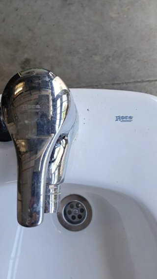 Bidé ROCA blanco con grifo