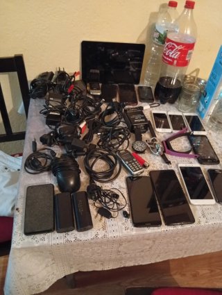 Telefoni, tablet e orologi
