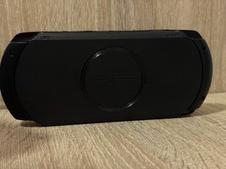 PSP Negra Street+Cargador Original+JUEGO DE REGALO