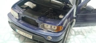 Bmw X5 1/18 Azul