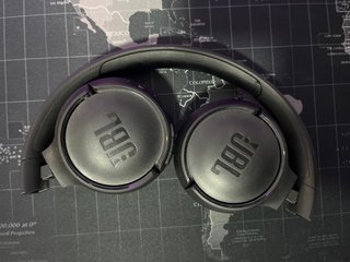 Auriculares JBL Negros Plegables