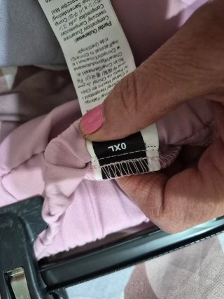 Traje lila-rosa talla XXXL