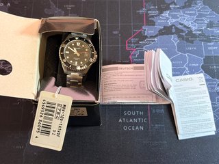 Casio Marlin Duro 38,5mm MDV-10D Negro
