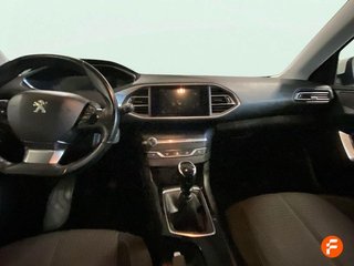 Peugeot 308 5p Active Pack BlueHDi 130 S&S