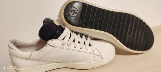 Zapatillas Moncler Blancas.