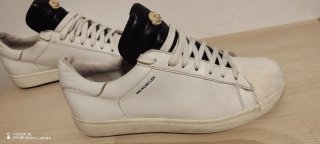 Zapatillas Moncler Blancas.