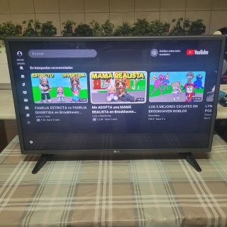 Televisor LG32 smart tv wifi inalambrica con caja
