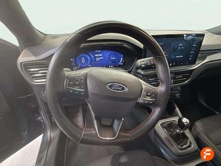 Ford Focus 1.0 Ecoboost MHEV 114kW ST-Line X