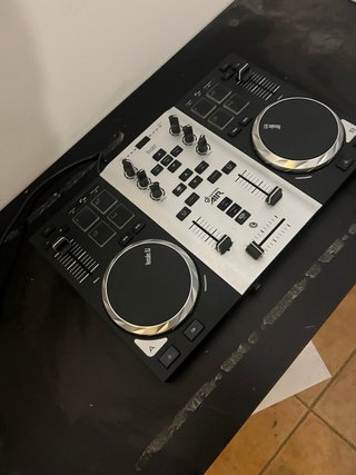 Mesa de Mezcla Hercules DJ Control AIR