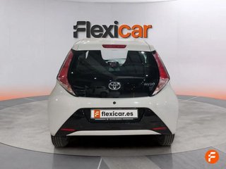 Toyota Aygo 1.0 70 x-play