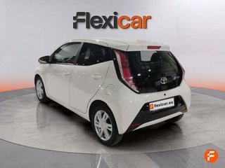 Toyota Aygo 1.0 70 x-play