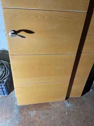Se venden 5 puertas de haya
