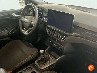 Ford Focus 1.0 Ecoboost MHEV 92kW ST-Line