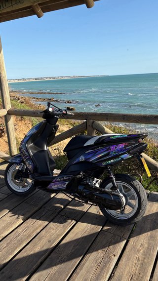 Yamaha Jog RR Scooter