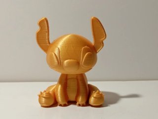 Figura Stitch Dorado PLA 10cm