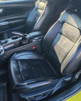Ford Mustang 2021
