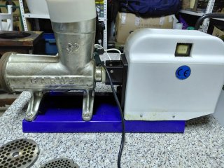 Picadora de carne eléctrica GARHE 32