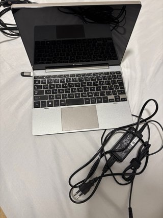 Toshiba Dynabook k50 Laptop Argento e Nero