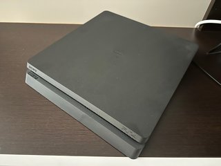 PS4 1TB Sony Negra