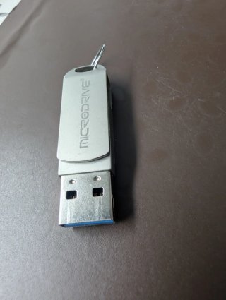 Pendrive USB 3.0 64GB Microdrive Dual