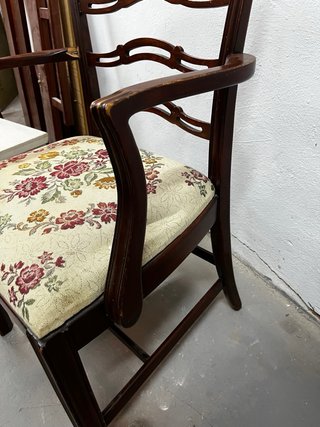 6 Sillas de Comedor TODO 120€