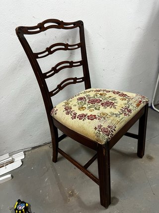6 Sillas de Comedor TODO 120€