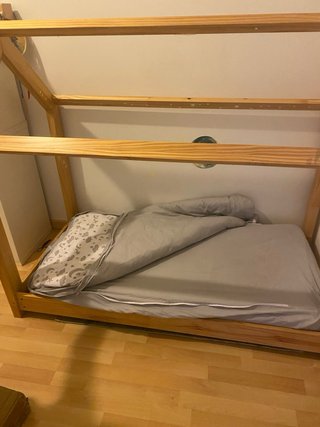 Cama casita 140x70 + Colchón