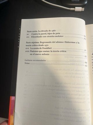 Gran Hotel Abismo : una biografía coral de la E...