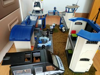 Comisaría Policía Play Movil