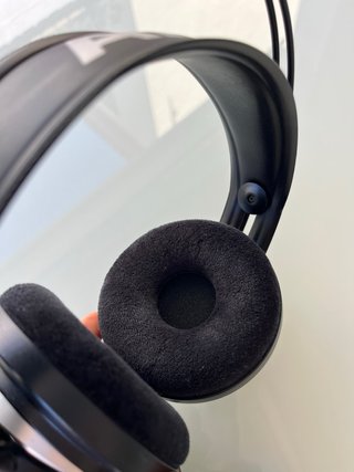 Auriculares Profesionales AKG K141 MKII